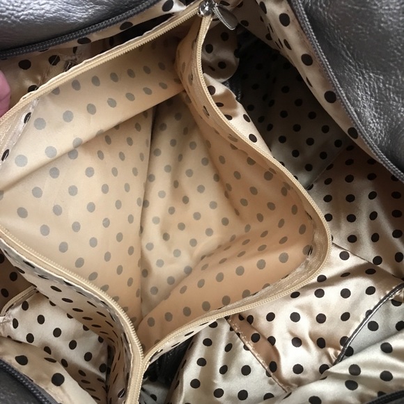 NWOT NEVER CARRIED Bling 
Med/Large Shoulder Hobo Bag - Picture 11 of 14